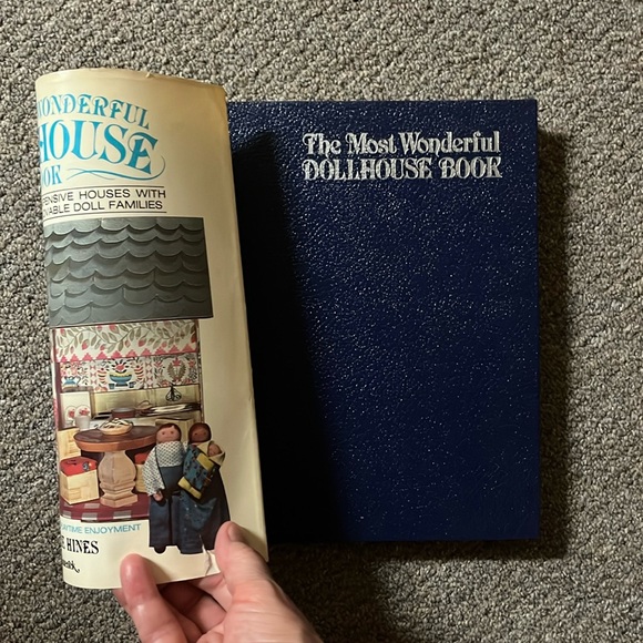 The Most Wonderful Dollhouse BOOK 1979 Millie Hines Hardcover Dust Jacket Teddy - Picture 4 of 16